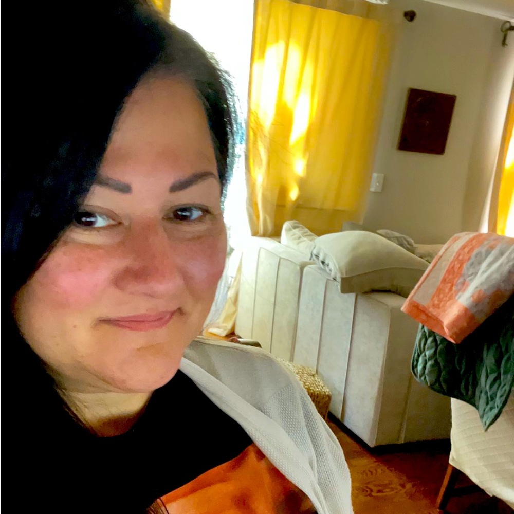 Meet your Posher, Christina